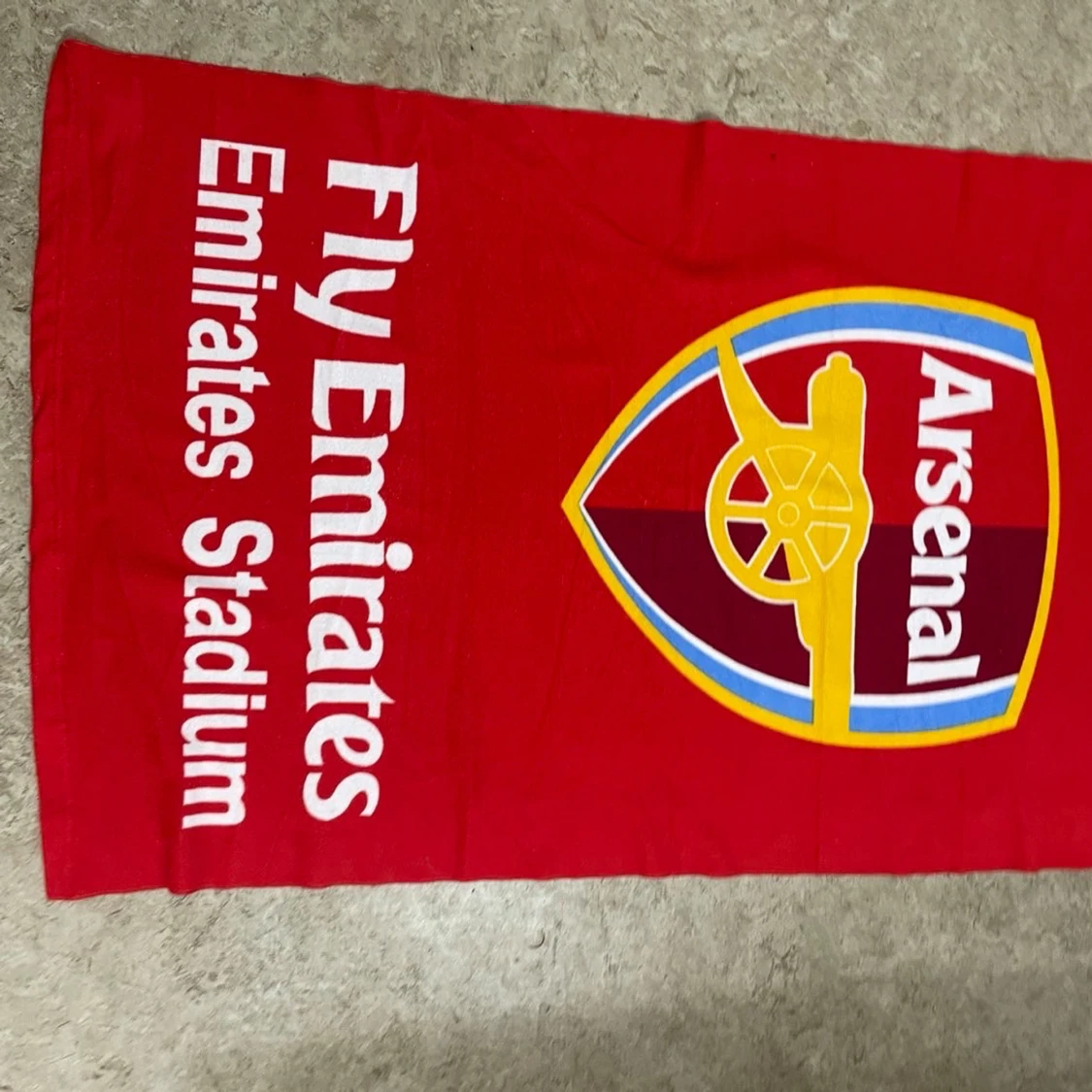 Röd Arsenal halsduk Emirates Stadium - 1