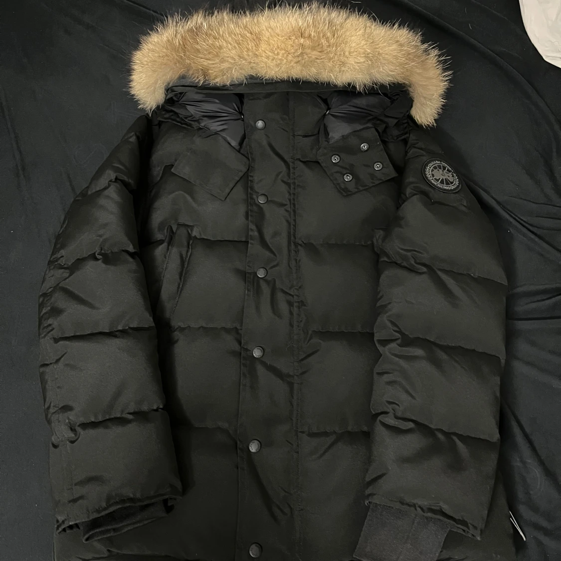 Svart dunjacka från Canada Goose