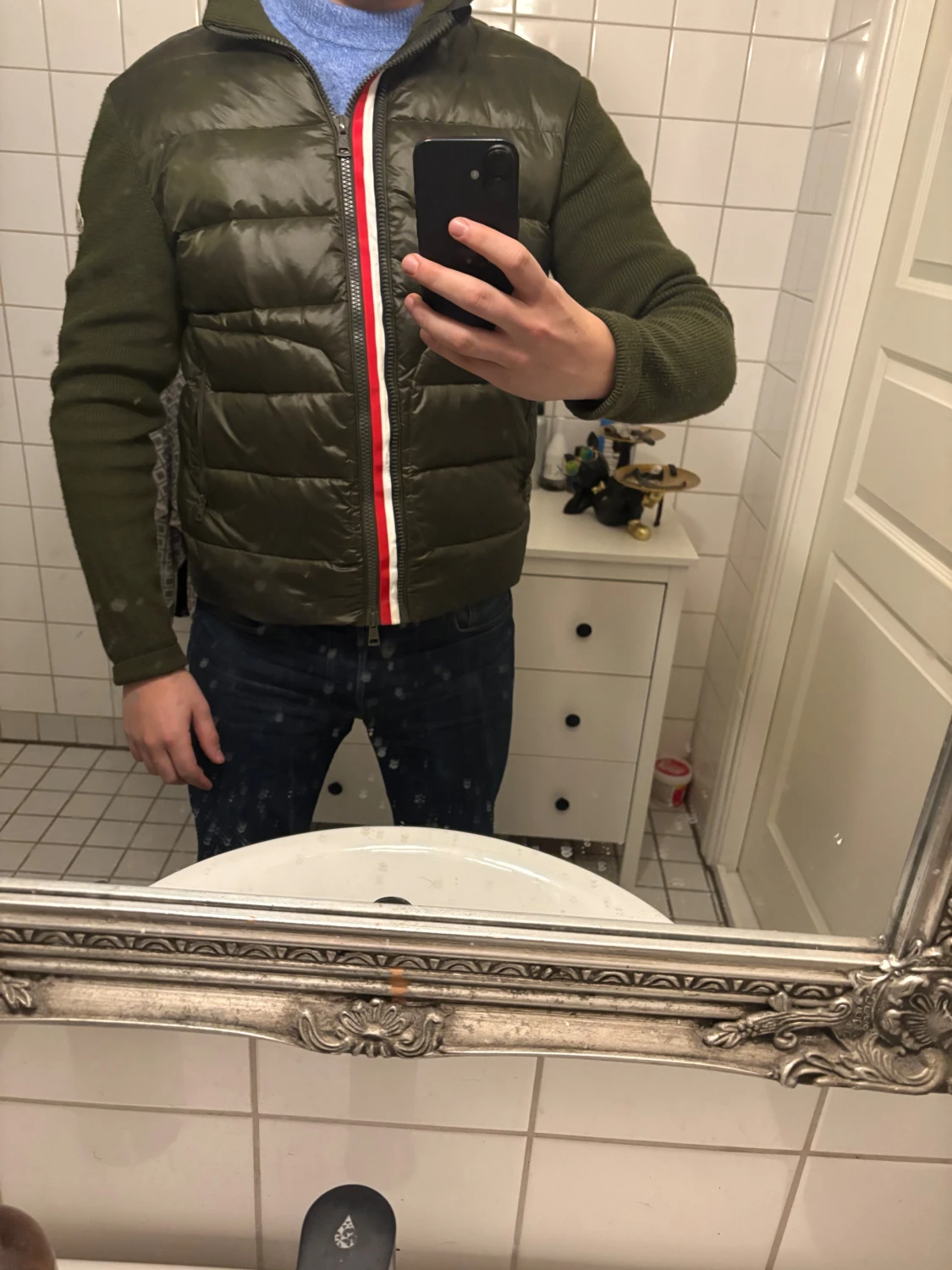 Grön Moncler pufferjacka med stickade ärmar - 3