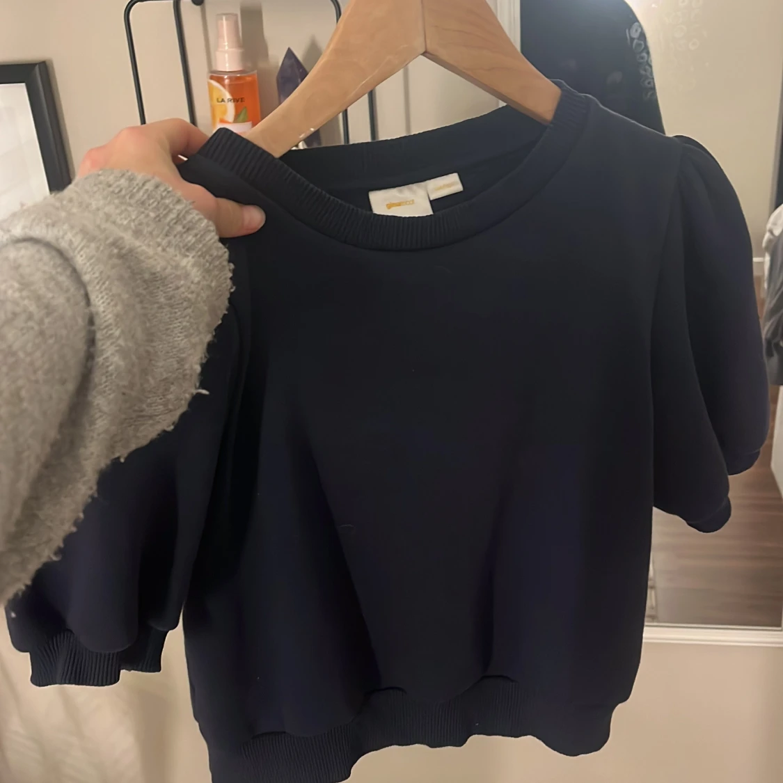 Volang tröja från Gina Tricot 