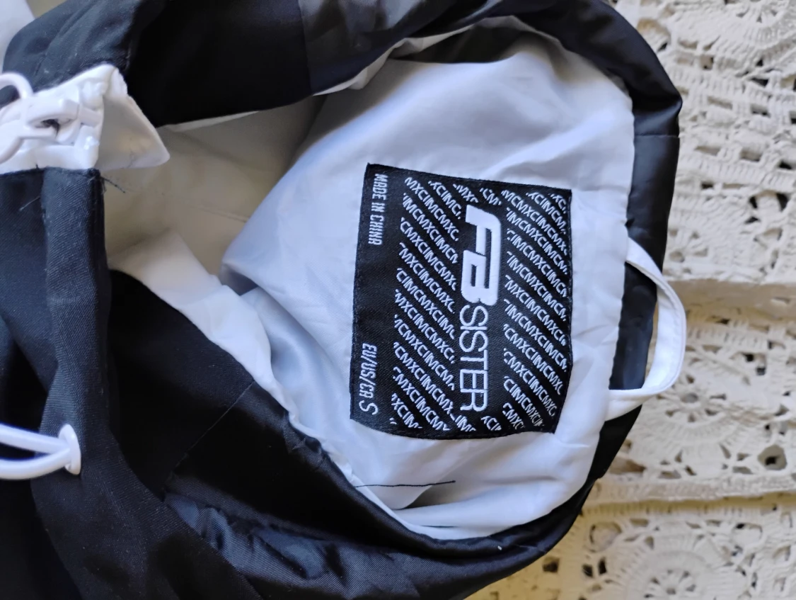 Svartvit vindjacka från FB Sister - 3