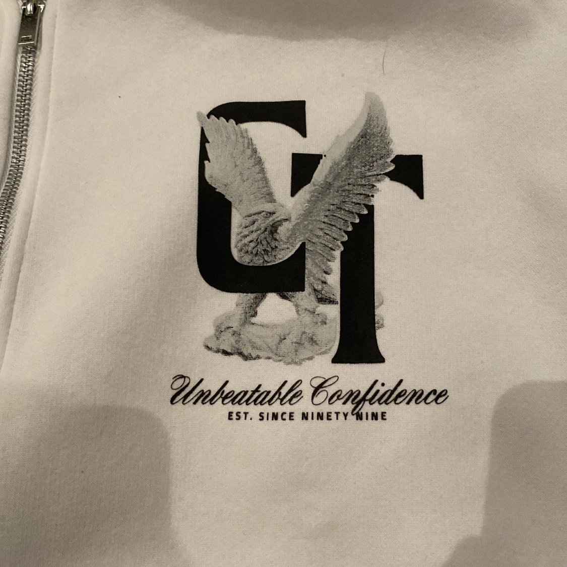 Vit hoodie med tryck från Smog XS - 2