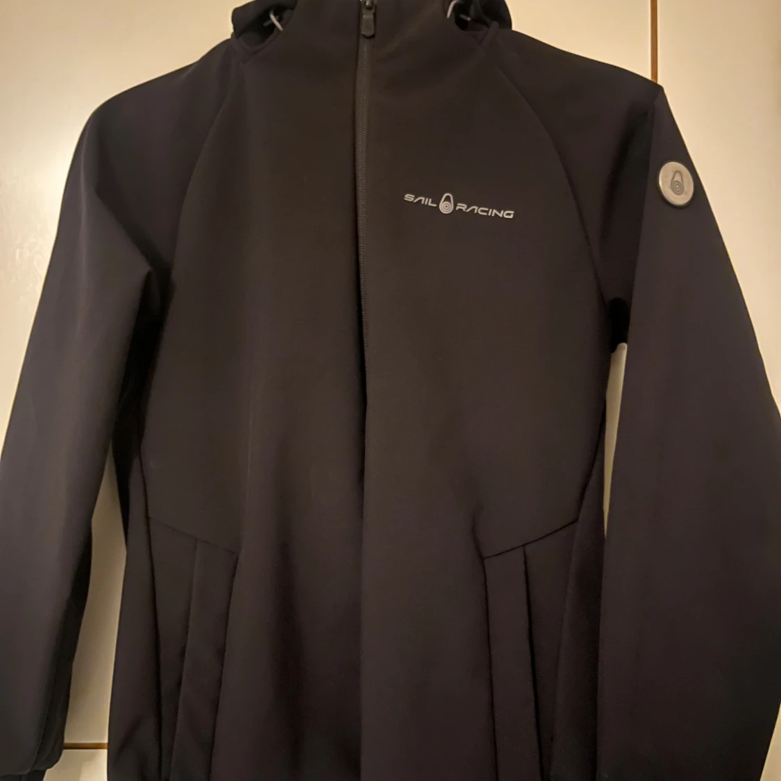 Svart vindjacka från Sail Racing - 1