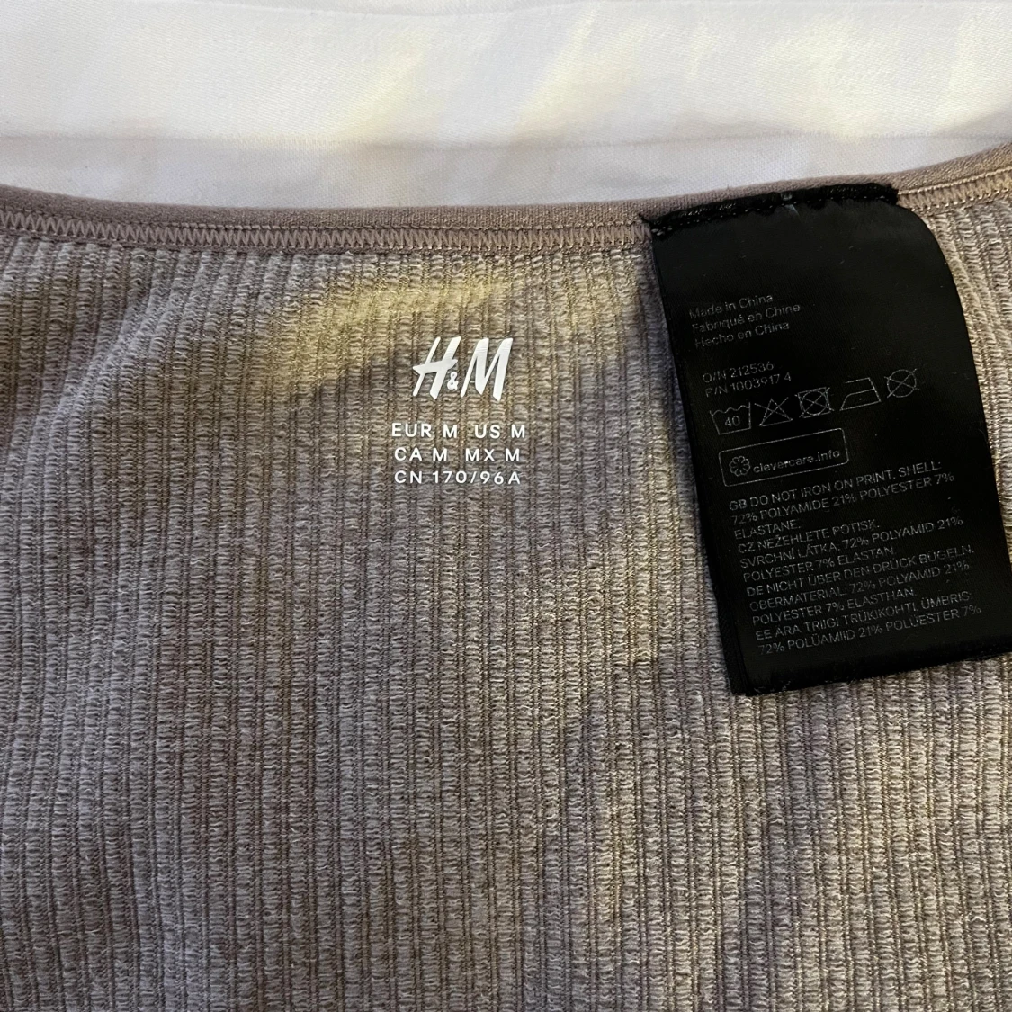 Ribbad croppad topp från H&M - 3