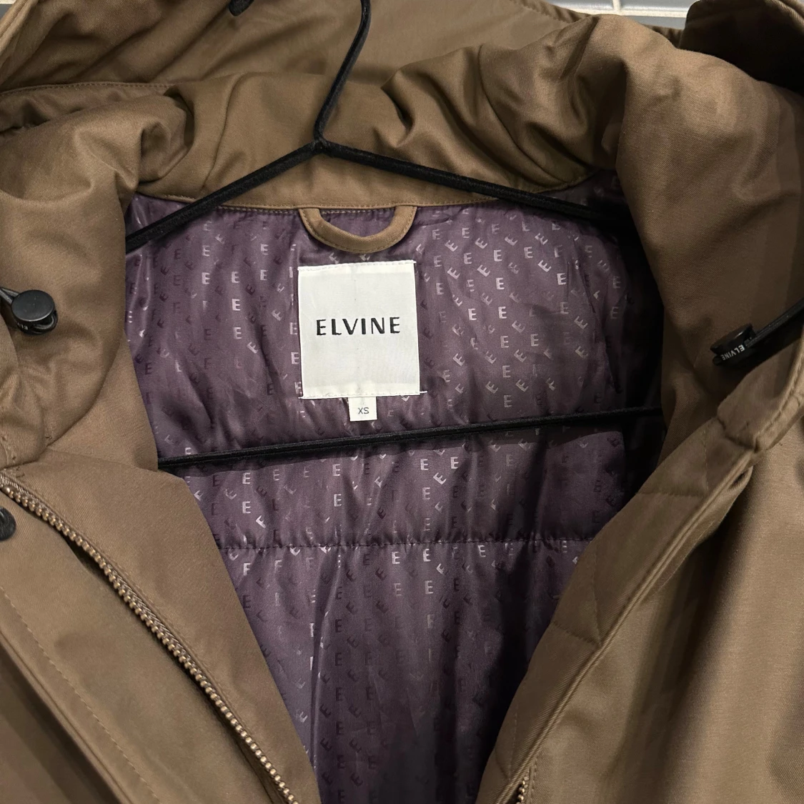 Brun vinterjacka från Elvine - 2
