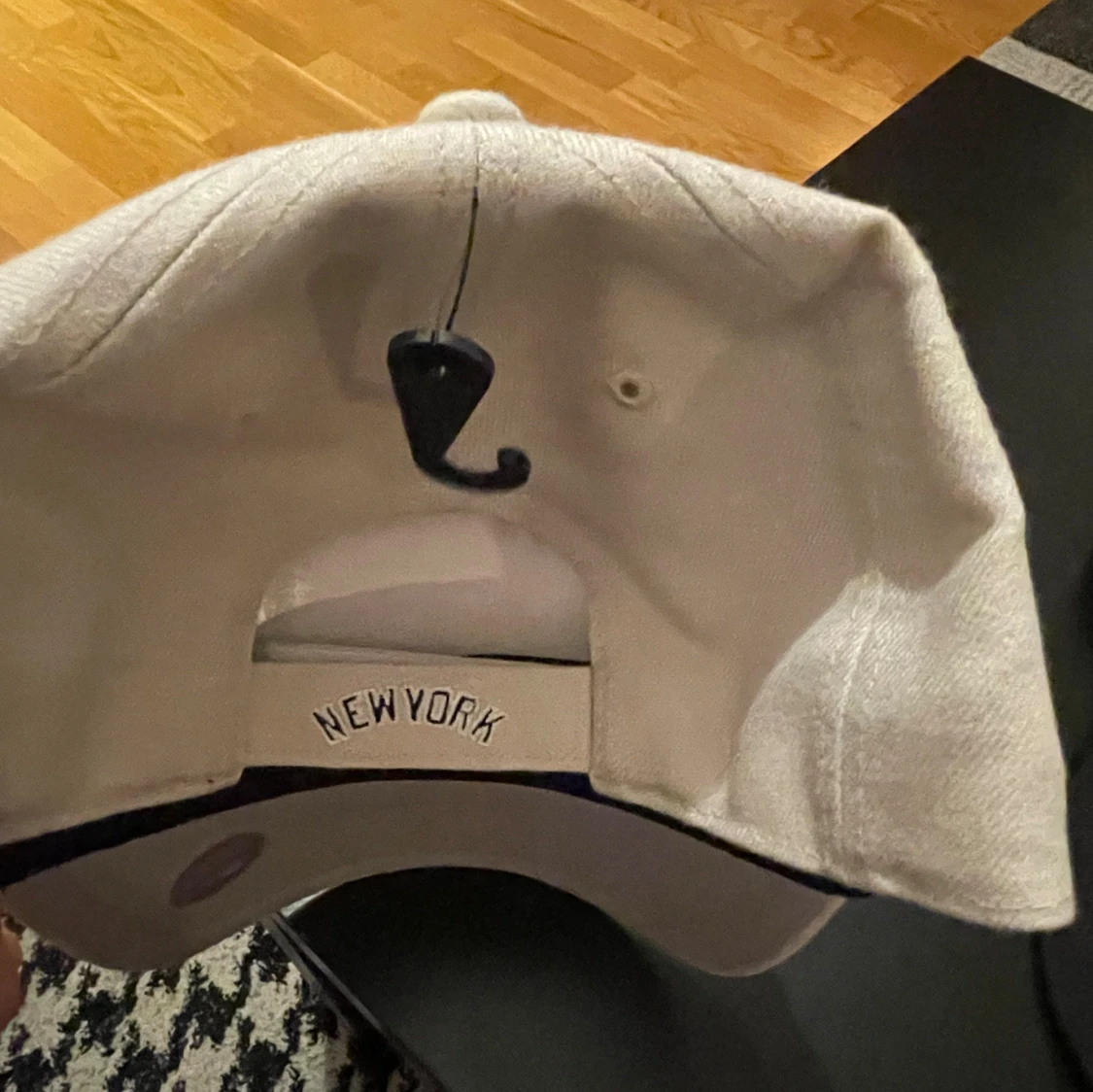 Vit/beige New York Yankees keps 47 - 1