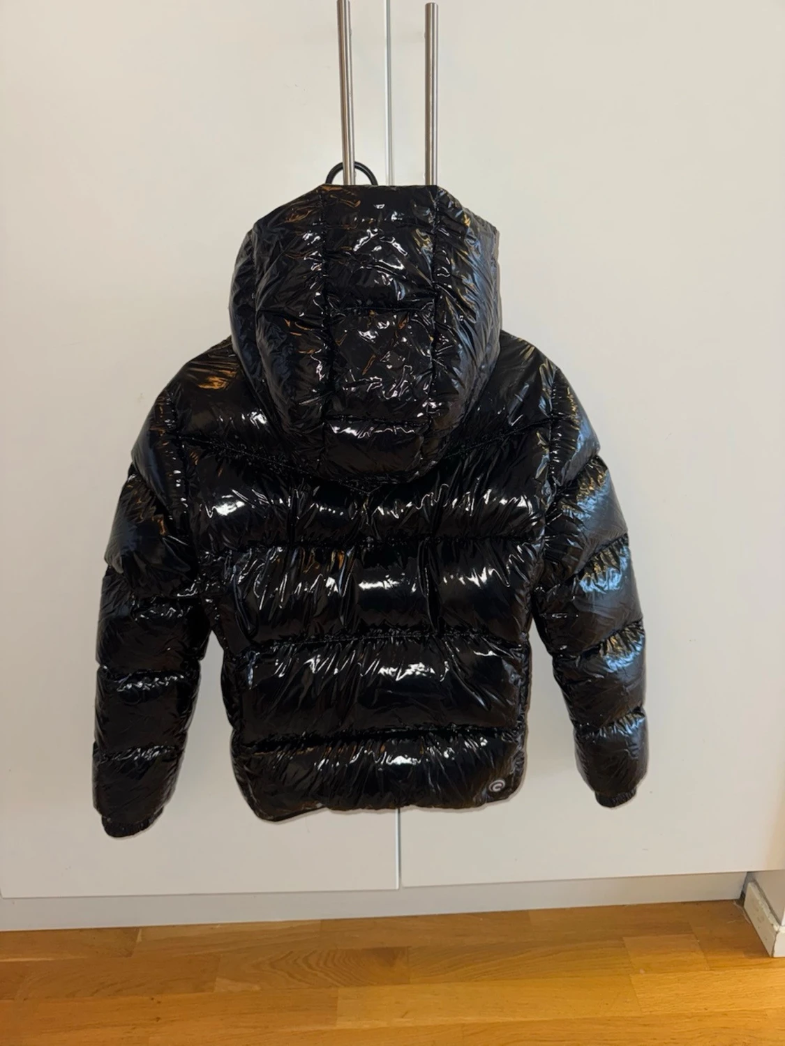 Svart pufferjacka från Colmar - 1