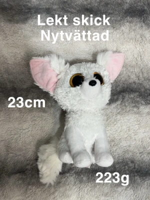 Gossedjur - Lekt skick. Nyligen tvättad. Ca 23cm ( kroppen)