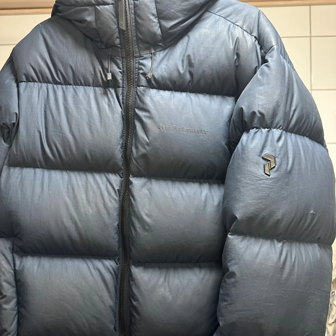 Navy Peak Performance pufferjacka - 2