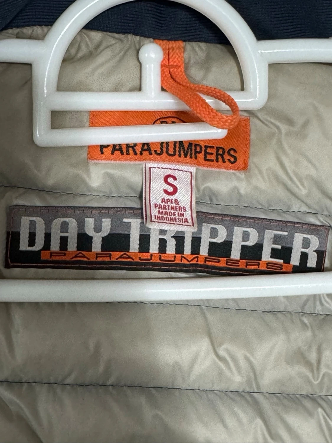 Blå dunjacka från Parajumpers - 2