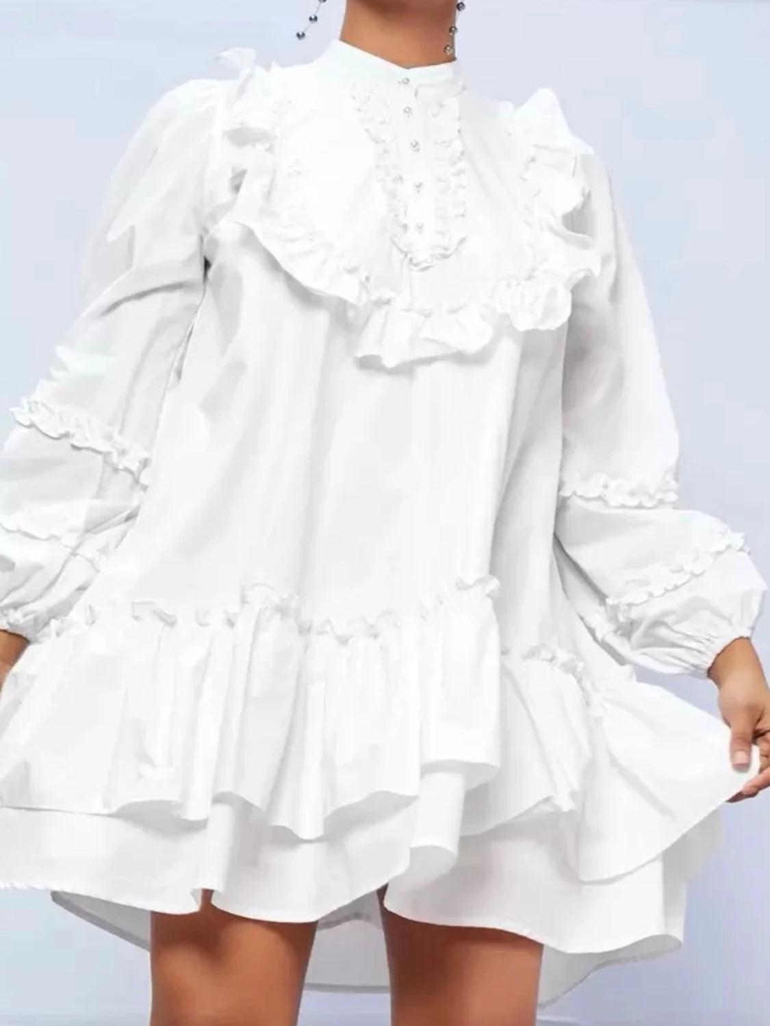 Vit volangklänning med knappar - 2