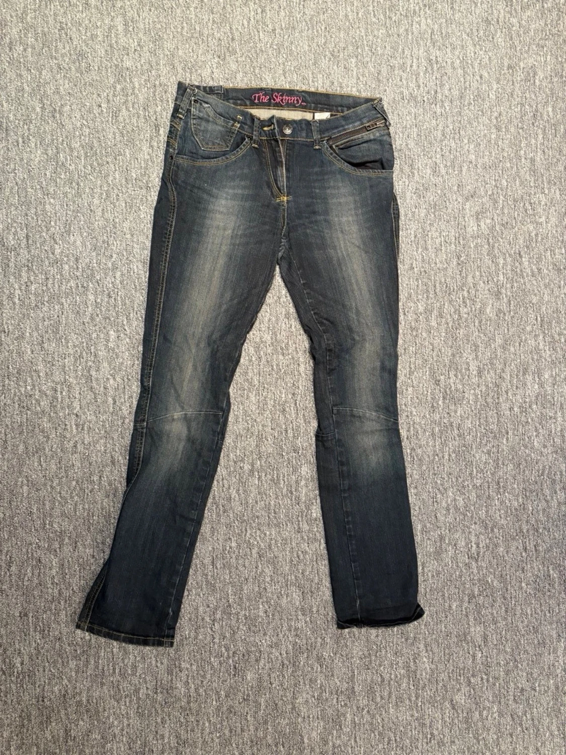 Mörkblå jeans från ”Next”