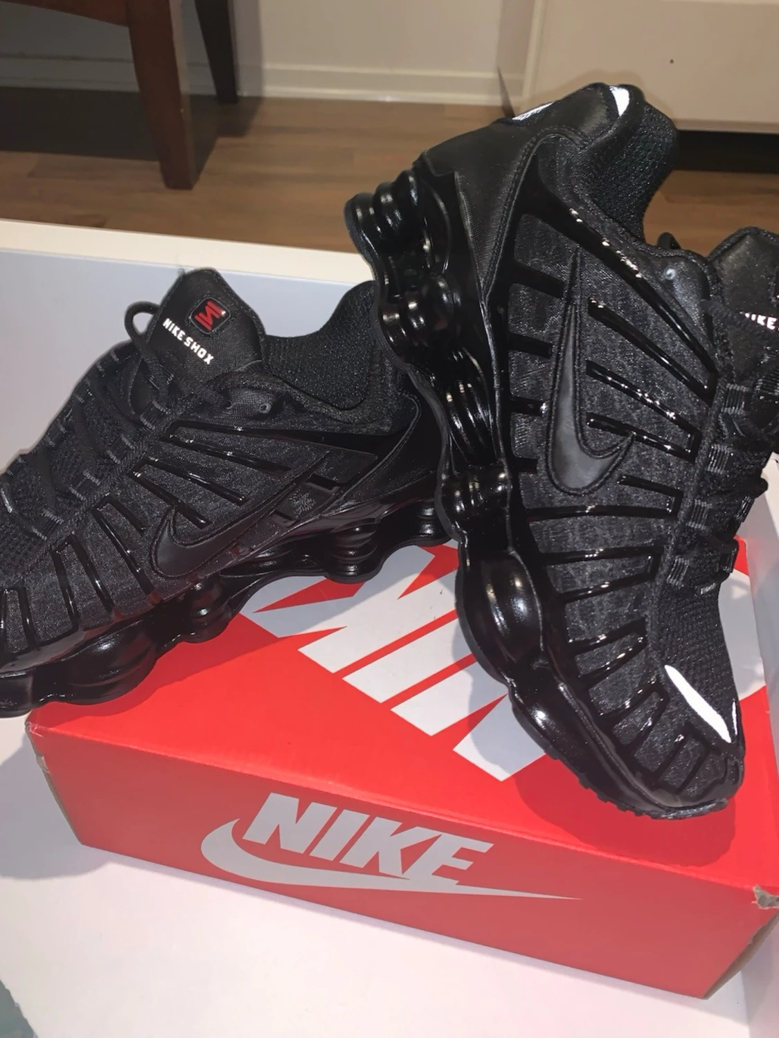 Nike Shox TL de är äkta de kostar 2500 