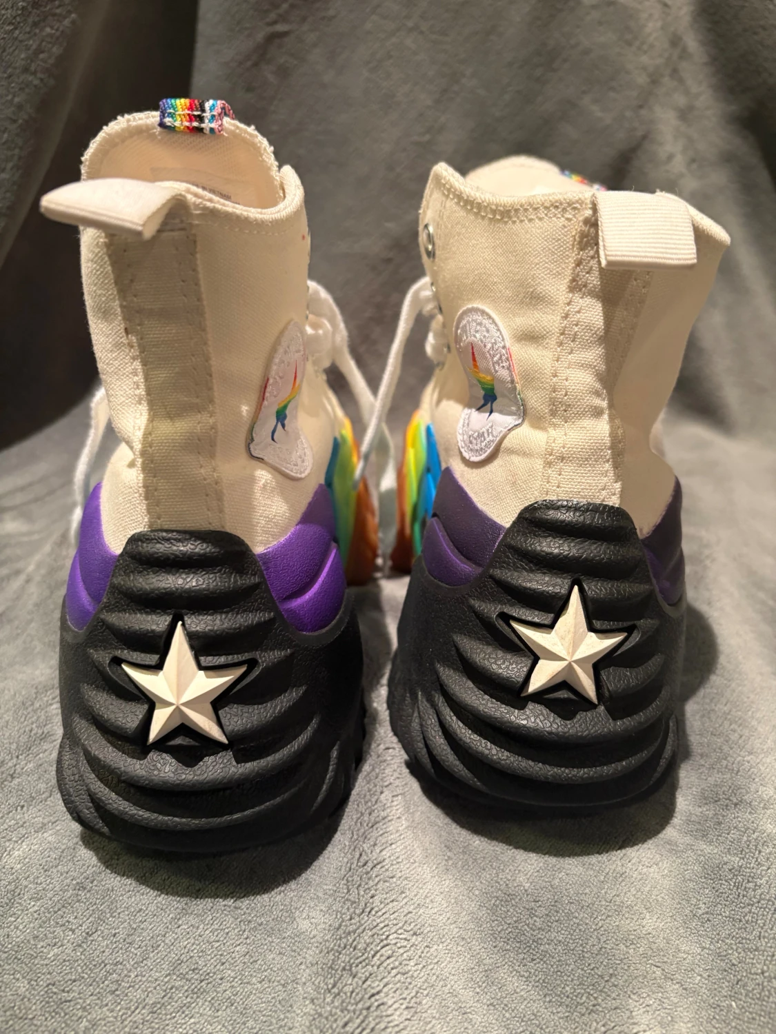 Converse Run Star Motion Pride sneakers stl.37,5 nya i kartong - 2