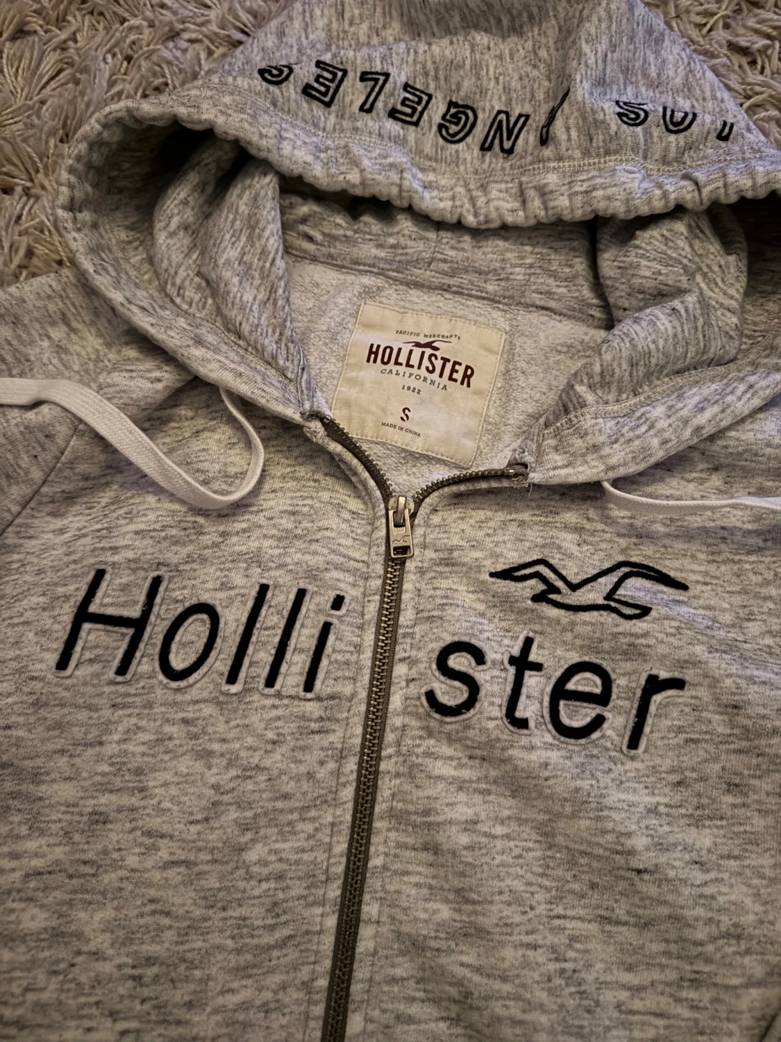 Hollister Ziphoodie