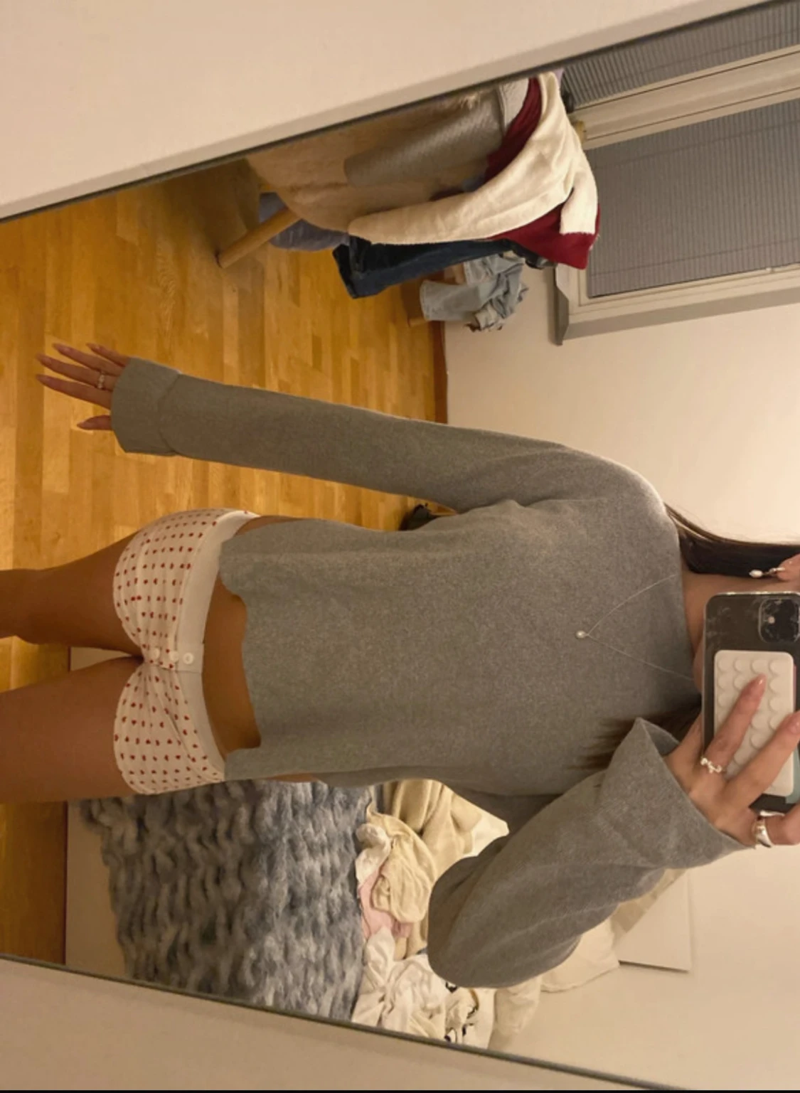 Grå långärmad tröja från Lindex