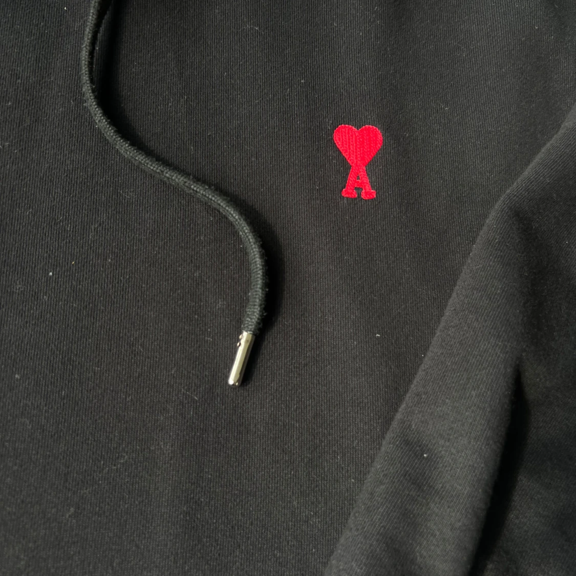 Svart hoodie från Ami Paris - 1
