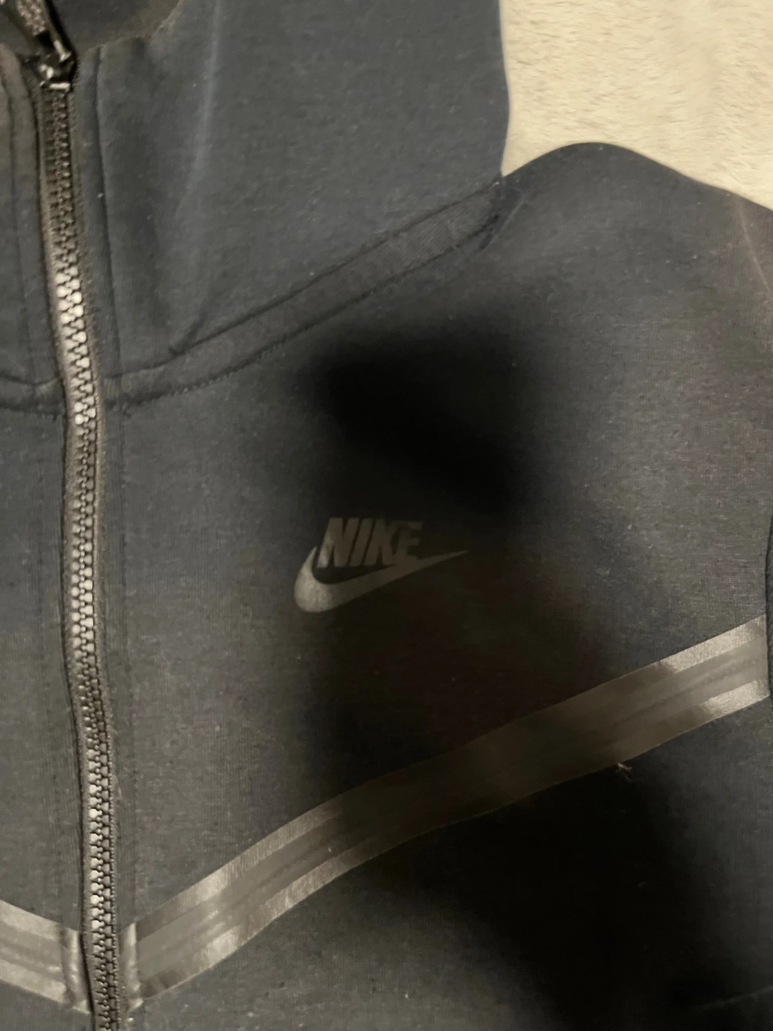 Svart nike tech tracksuit  - 2