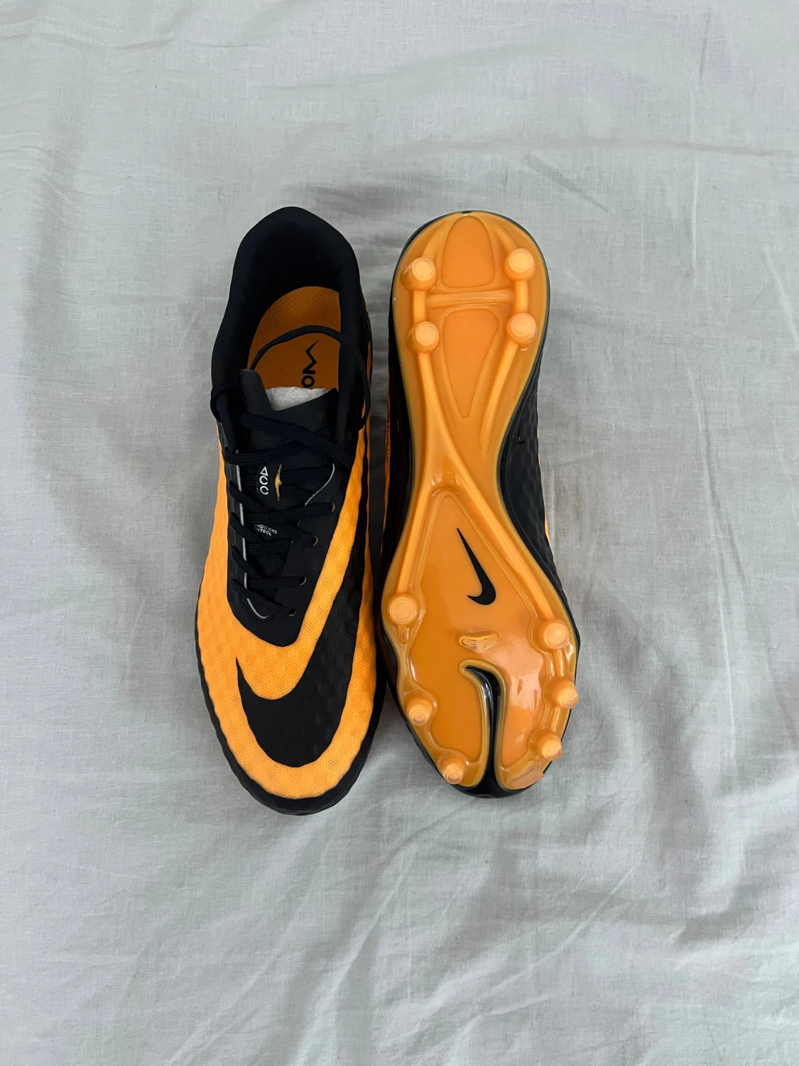 Hypervenom - fotbollsskor 