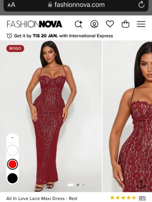 Fashionnova klänning - Jag söker den här klänningen från fashionnova, hör av dig om du säljer🫶🏼XS/S