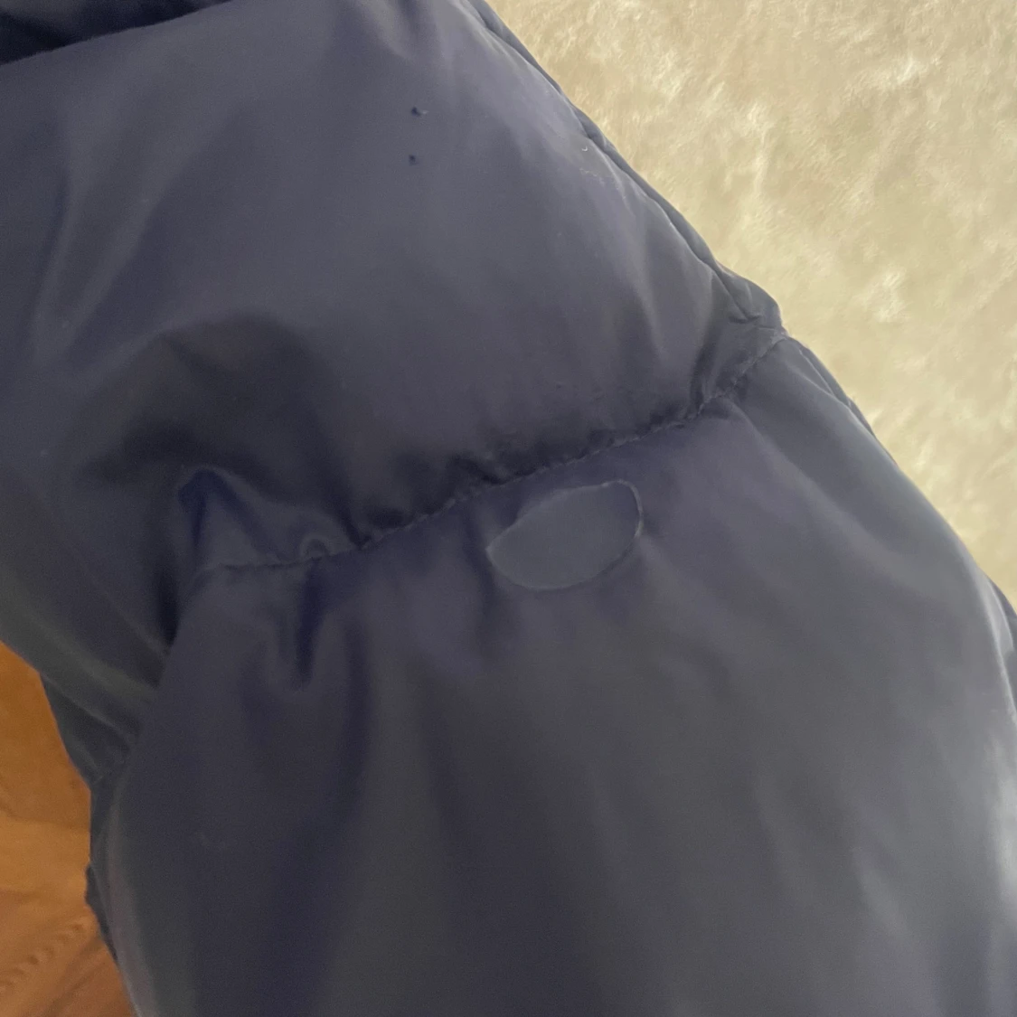 Mörkblå pufferjacka från GANT - 2