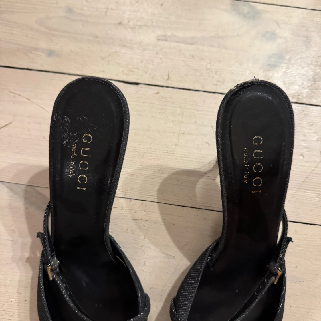 Svarta kitten heels från Gucci - 1