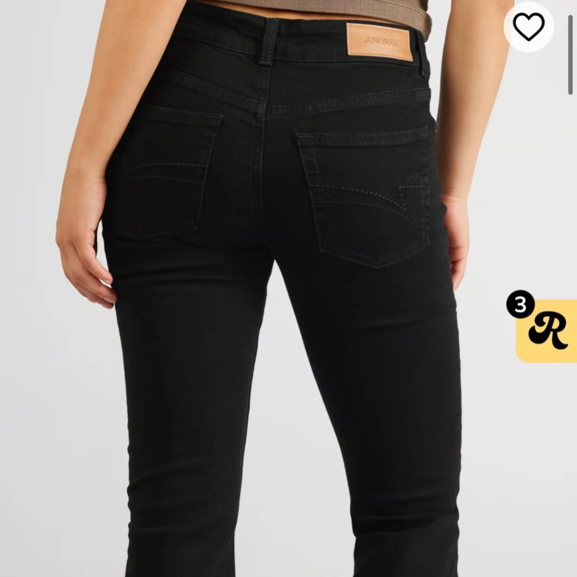 svarta low waist jeans - 1