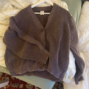 Kofta från Carin Wester - Mysig brun kofta från Carin Wester 🍁