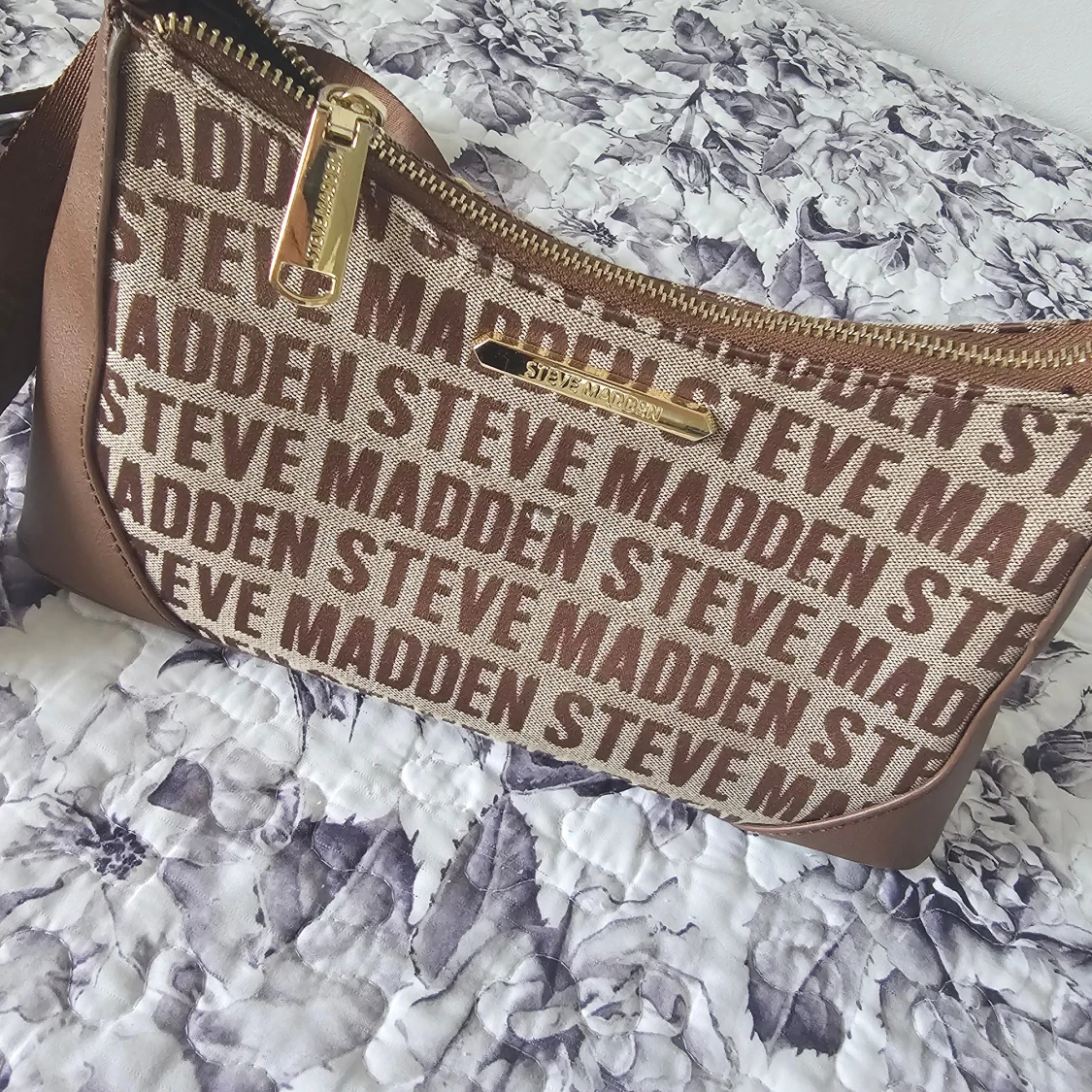 Steve Madden beige axelväska - 1