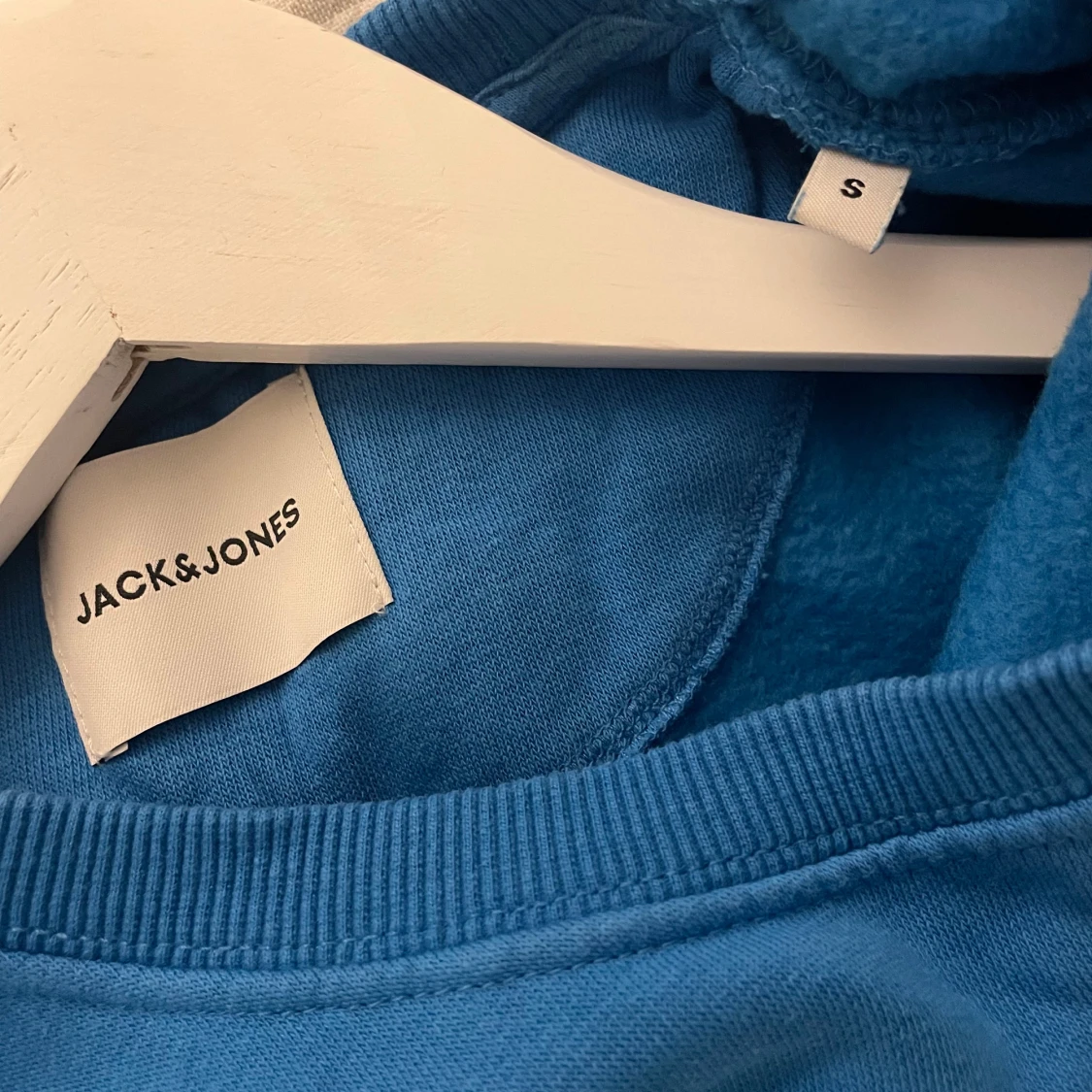 Blå sweatshirt från Jack & Jones - 2