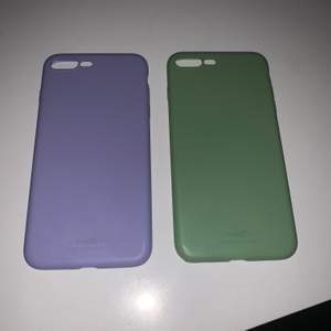 Säljer 2 holdit skal till iPhone 8 Plus. Det grön är lite trasig men fungerar som det ska ändå. Säljer det gröna för 40kr och det lila för 55kr☺️ frakt betalas av köparen!