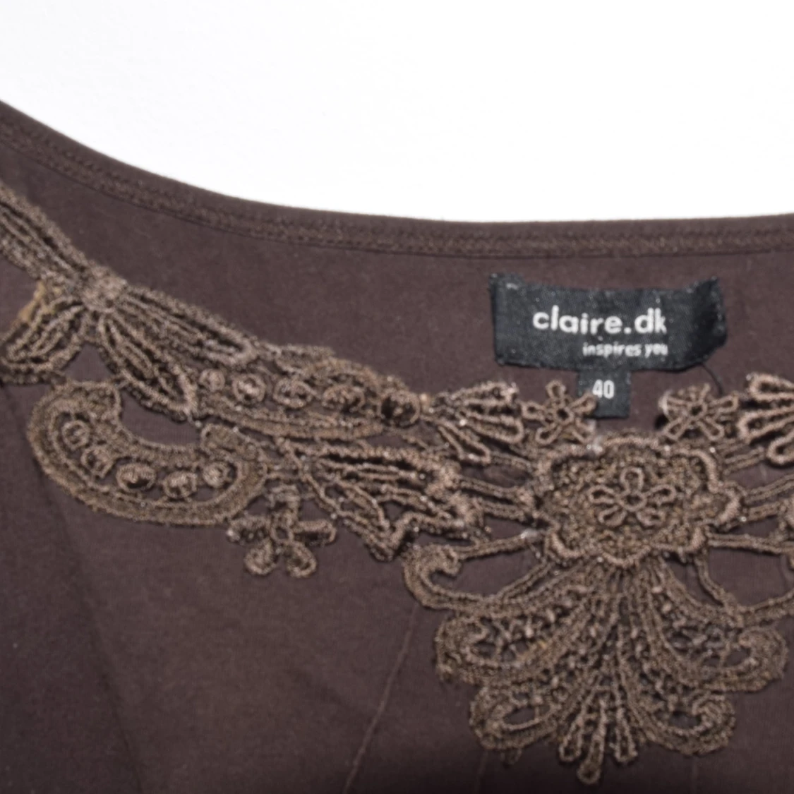 Brunt linne i storlek 40 - 90