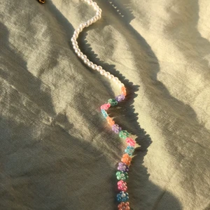 Halsband - Alltid fri frakt! Går att special beställa i vilken färg som helst🌈⚡️