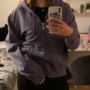 Vintage hoodie - Snygg blå/grå hoodie🦋🦋