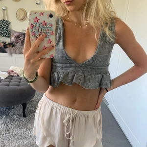 Sjukt snygg topp🖤☕️☕️ - Sjukt snygg topp🖤☕️☕️ lappen kvar! 