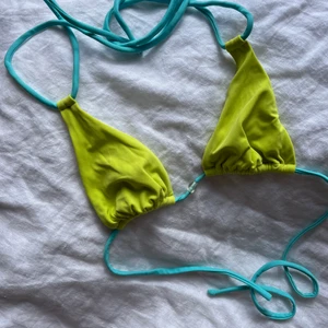 Bikinitopp  - Färgglad och härlig bikinitopp 💖