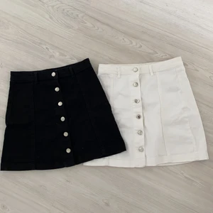 Jeans kjolar  - Två stycken superfina jeanskjolar, en för 140 eller båda för 200🔥