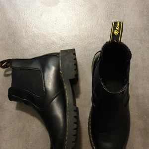 Chelseaboots  - Storlek 37 använt en fåtal gånger, bra skick 