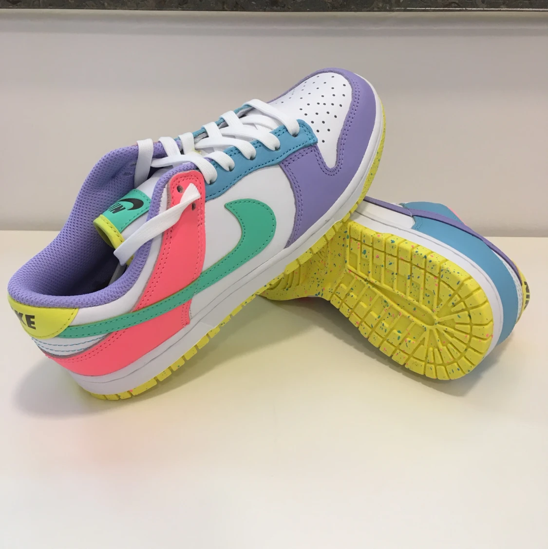 Nike dunk low Easter - 91