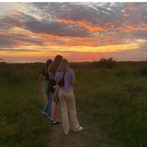 Monki yoko jeans beige - Monki yoko jeans beige, använd ett få tal gånger. 