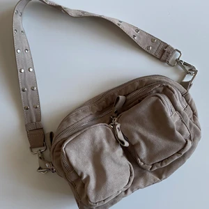 Väska - Superfin och nästintill oanvänd 💕