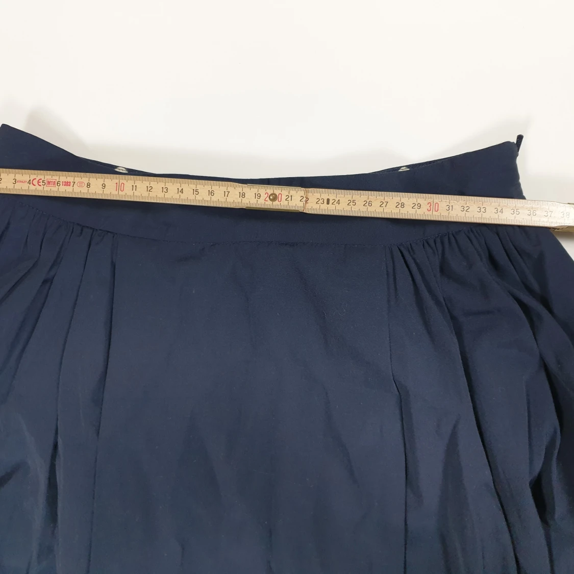 Knälång kjol  - 90