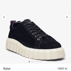 Eytys odessa - Säljer nu mina eytys odessa som är köpte för några månader sen. Dom är i bra skick och nästan som nya! 