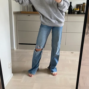 Jeans low Waist  - Jag är 1.63 - Frakt tillkommer