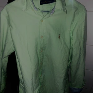 Ralph Lauren Skjorta  - Storlek S använd 2 gånger, nyskick 