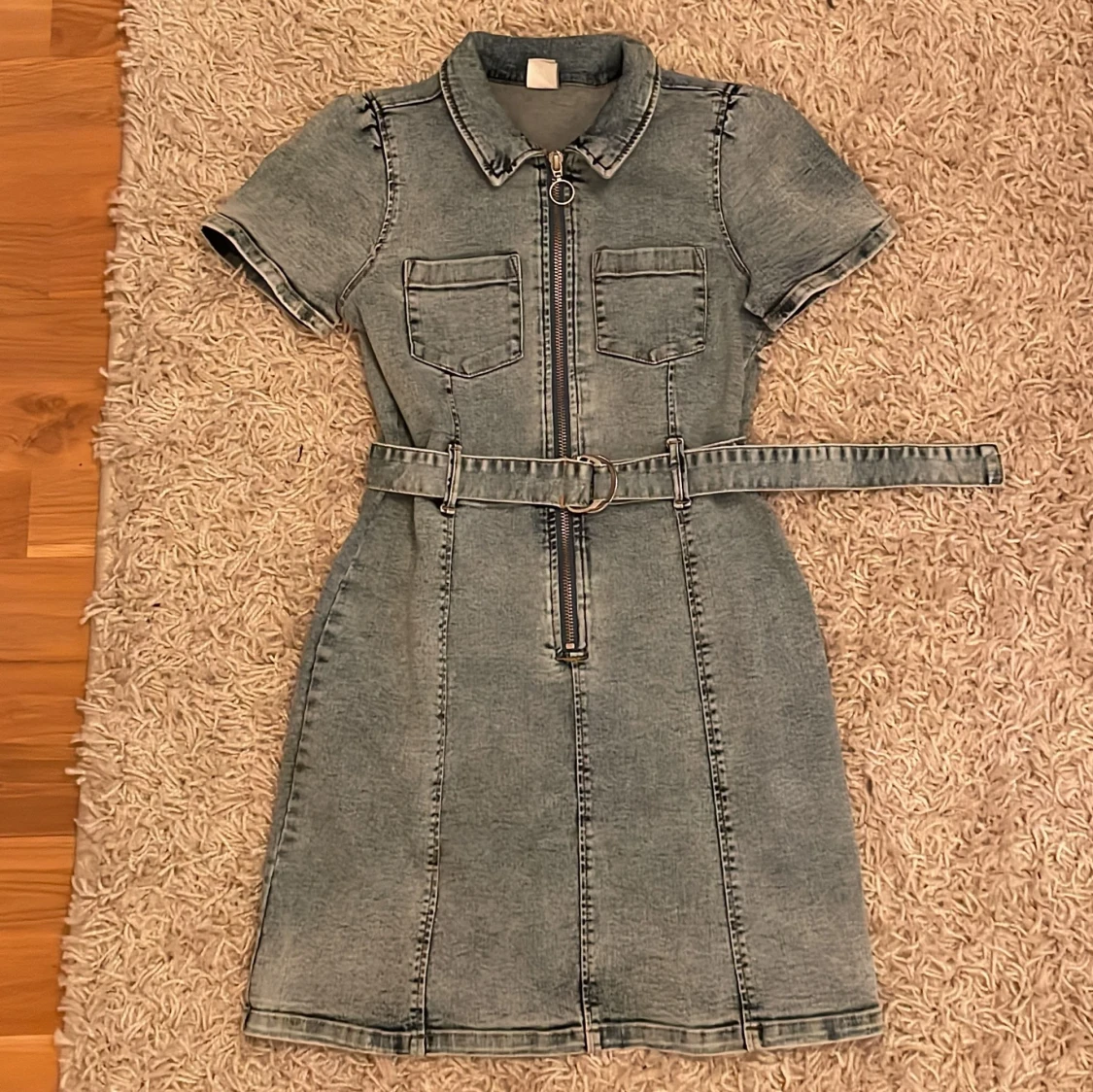 Jeans klänning från Lindex i storlek 146 - 91