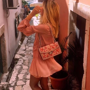 VÄSKA - Väska från mango i bra skick!💗