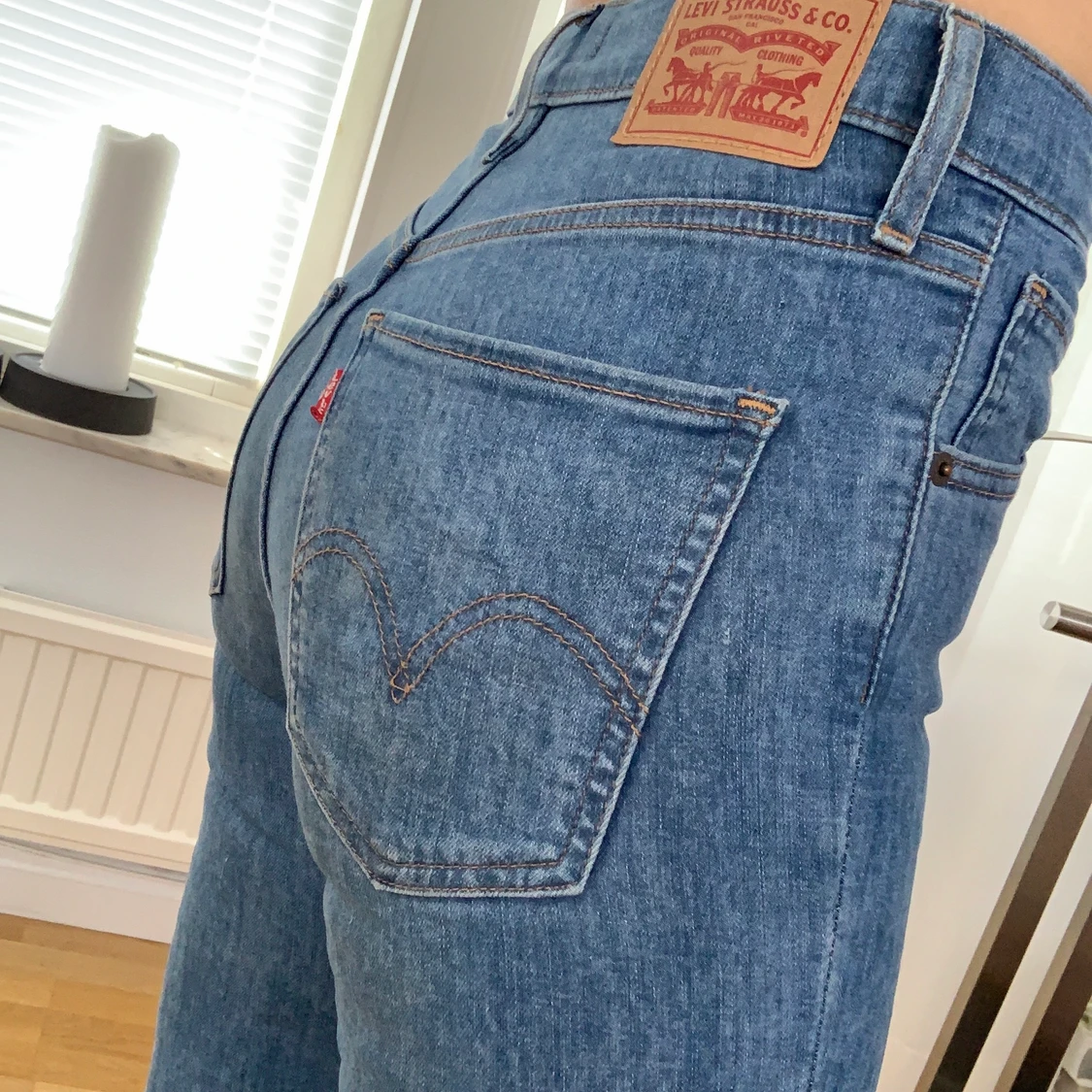 Supersnygga Levis jeans i nyskick!
