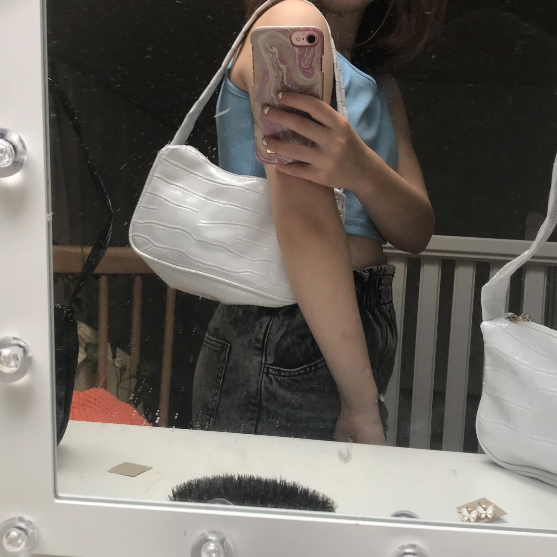 Vit axelväska från SHEIN