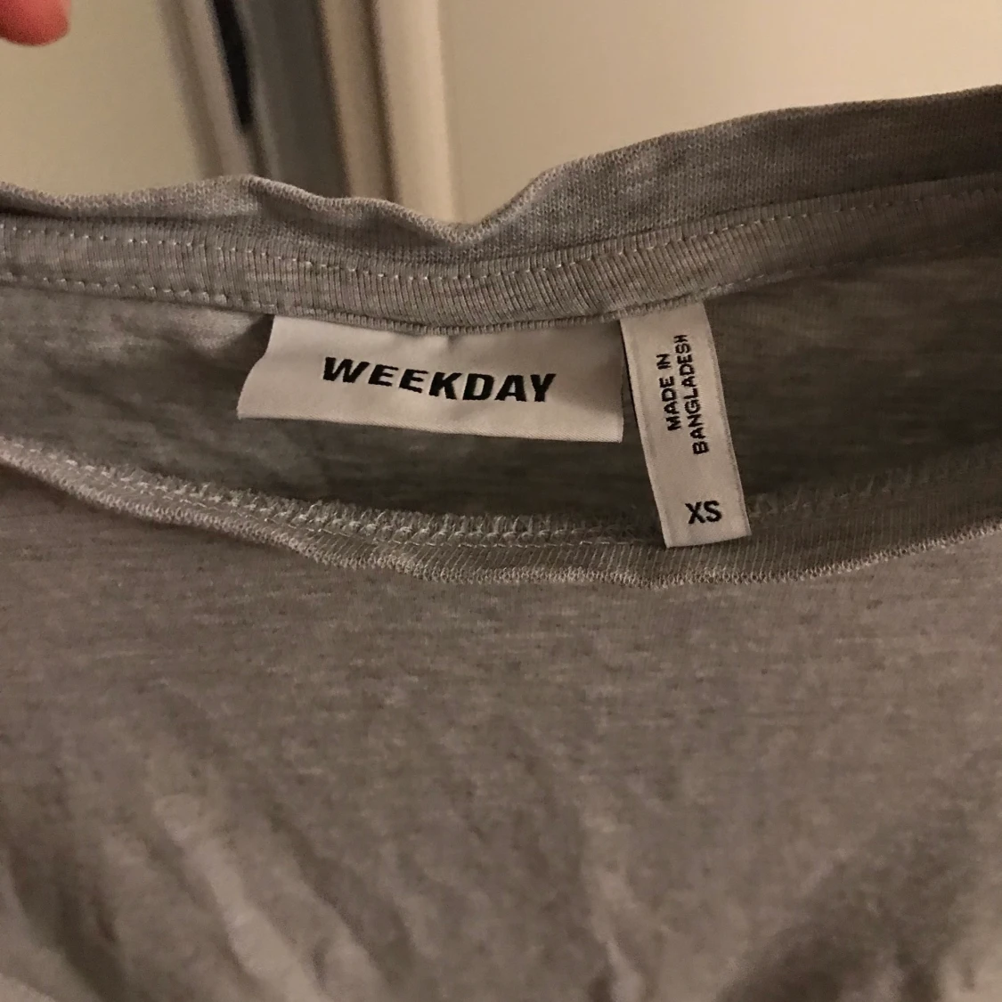 T-shirt från weekday xs - 91